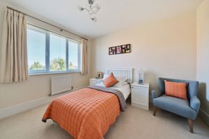 Photo 19- click for photo gallery